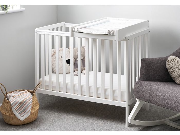 Obaby Bantam Space Saver Cot & Cot Top Changer
