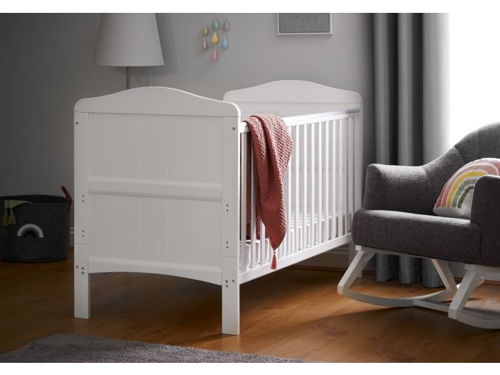 Obaby Whitby Cot Bed & Cot Top Changer
